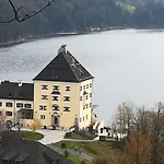 Gut Hinterklaus Apartamento *