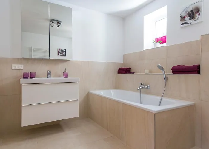 Gut Hinterklaus * Koppl